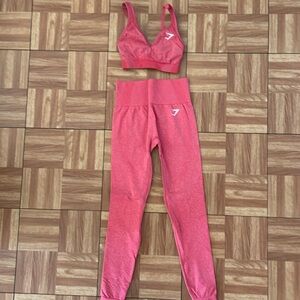 Gymshark 2 piece Bundle-sports bra and matching leggings